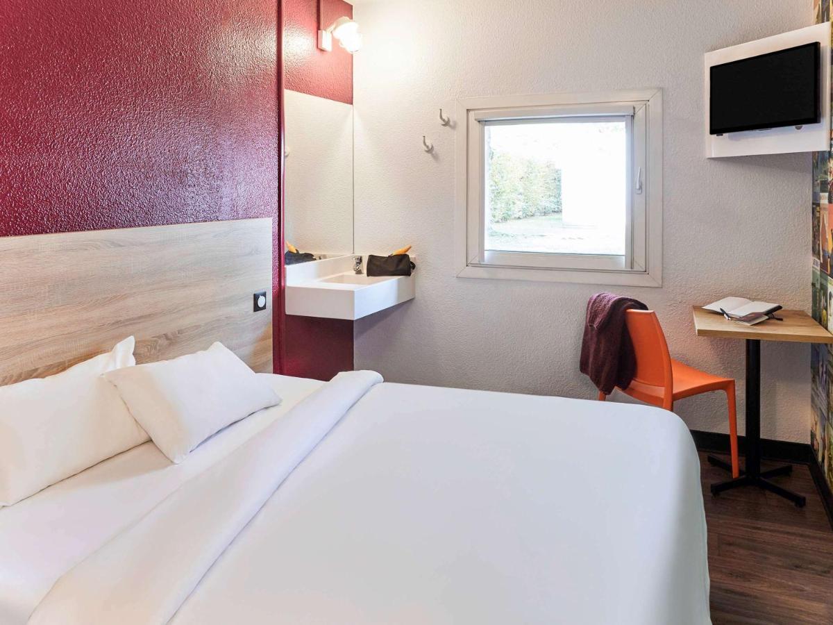 Hotelf1 Saint Witz A1 Hotel Exterior foto
